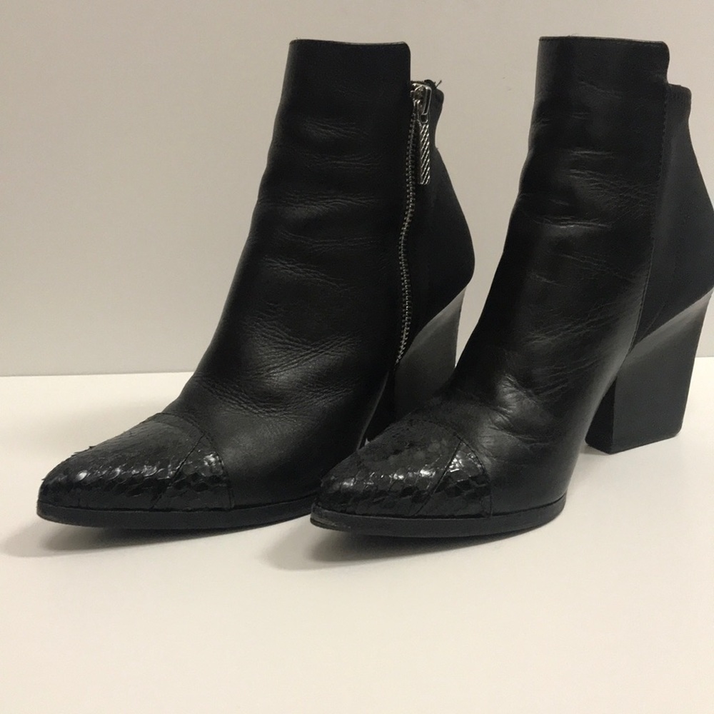 🎉🎉HP🎉🎉 Donald Pliner